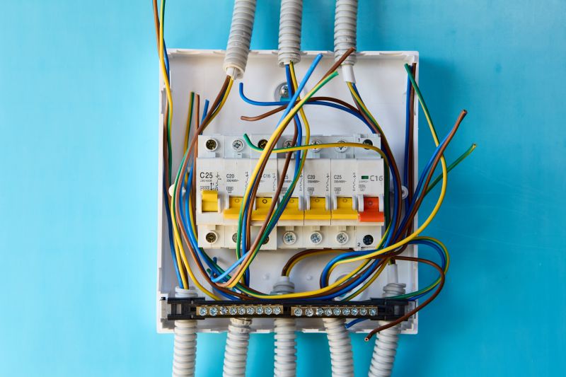 Circuit Breaker Wiring in Pasadena, CA