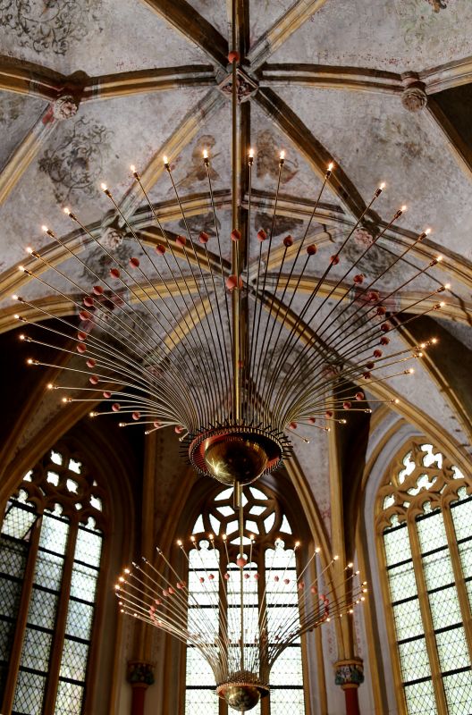 Chandelier Hanging in Alpharetta, GA